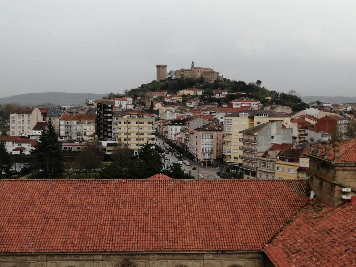 Apartamento Lemavos Monforte De Lemos Buitenkant foto
