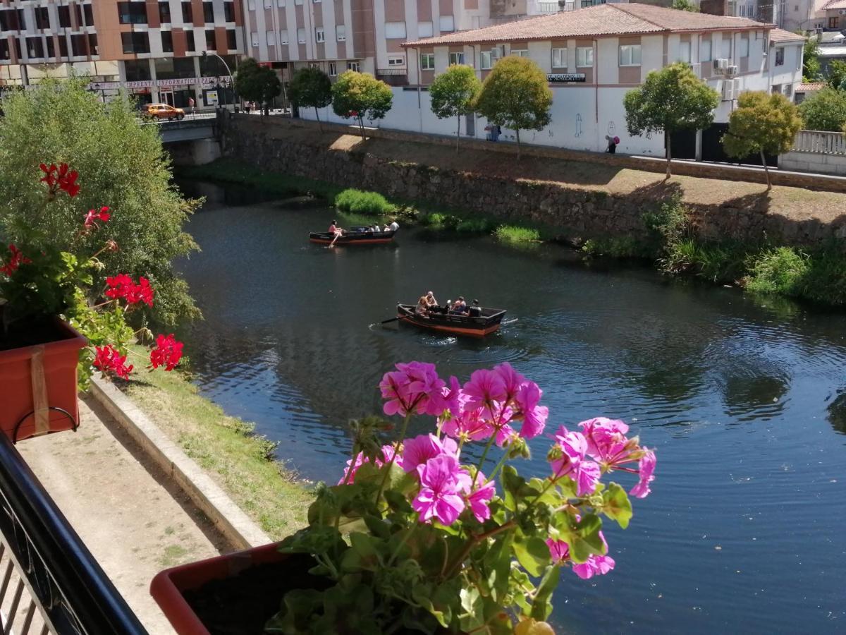 Apartamento Lemavos Monforte De Lemos Buitenkant foto