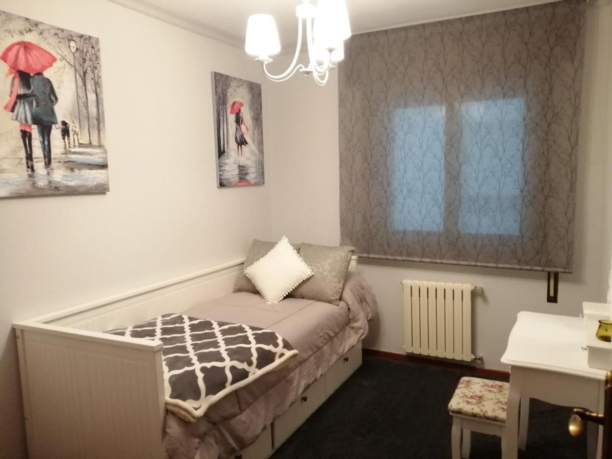 Apartamento Lemavos Monforte De Lemos Buitenkant foto