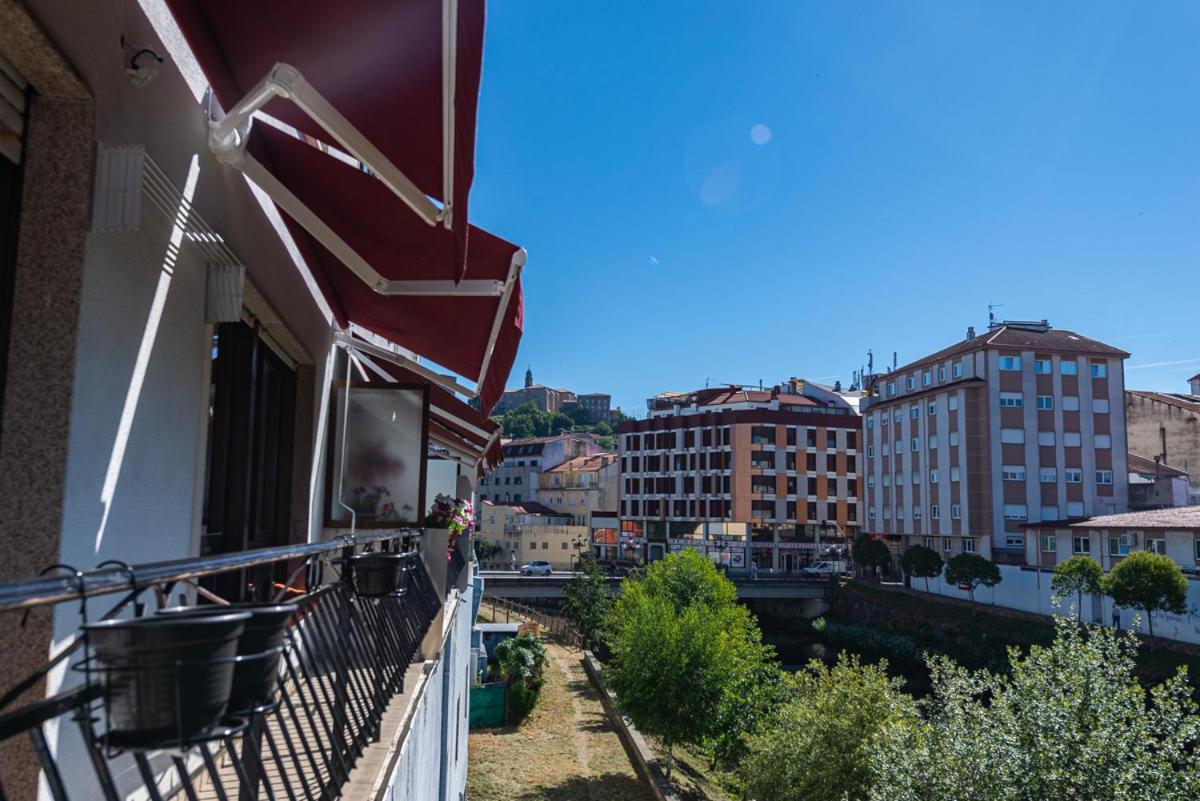 Apartamento Lemavos Monforte De Lemos Buitenkant foto